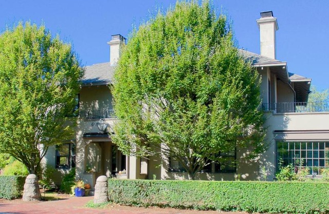 Hilltop Inn