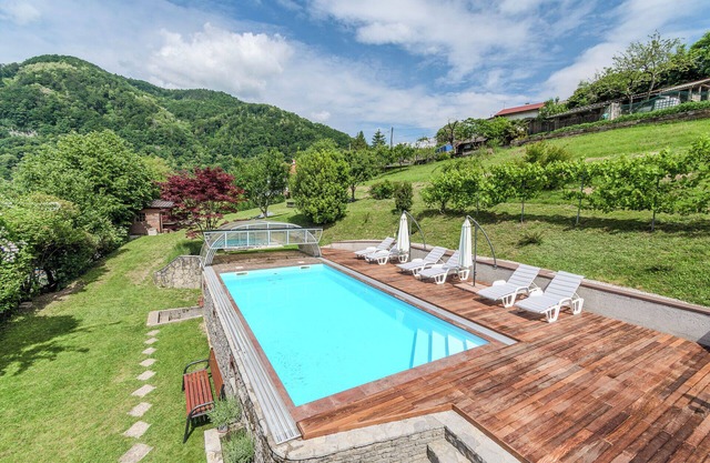 Hisa Taljat - two apartments with a swimming pool in the beautiful Most na Soci