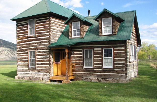 Historic 2 Story Hand-Hewn Log Cabin Next to Yellowstone Park