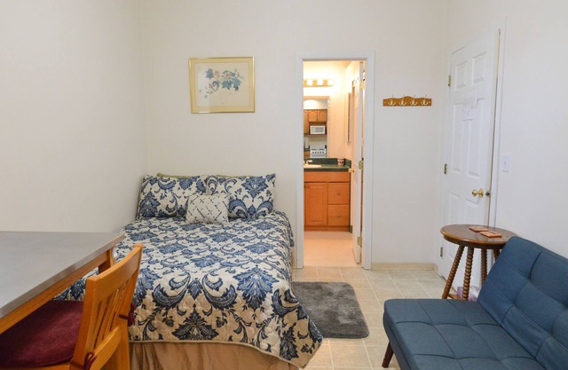 Historic Apartment in Downtown Seward