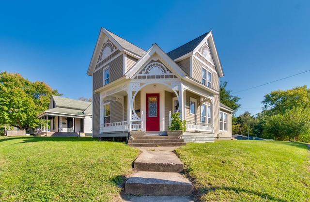 Historic Charleston Home < 1 Mi to University!