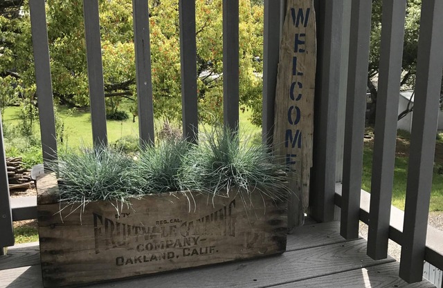 Historic Folsom 2 Bedroom - 1 Bath n