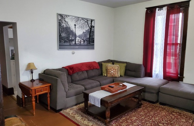 Historic Getaway near Harpers Ferry, Frederick, Antietam, C&O Canal and more!
