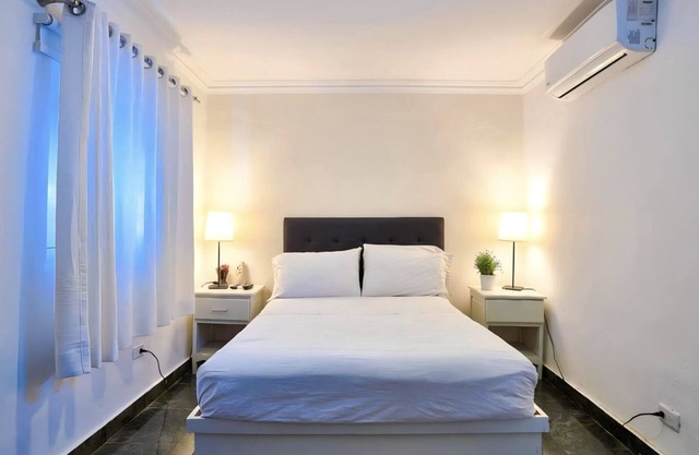 Historic Hotel: 1BD/1BA Vintage Room with Colonial Character & Modern Amenities