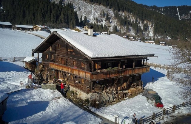 Historic hut for up to 15 people near Kitzbühl