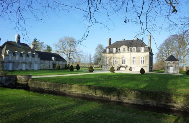 Historic monument between Bayeux and the D-Day beaches