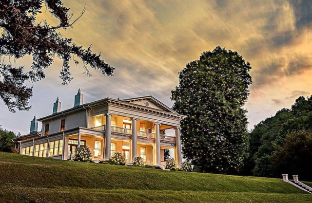 Historic Mountain Manor