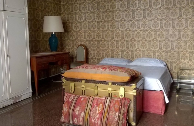 HISTORICAL APARTMENT