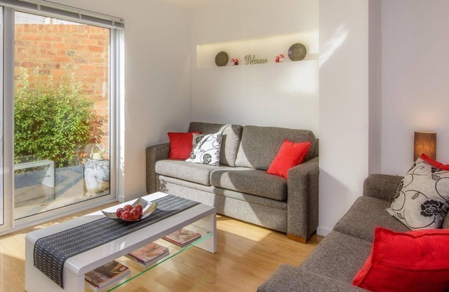 Hobart inner-city apartment with off street car parking; easy walk to CBD
