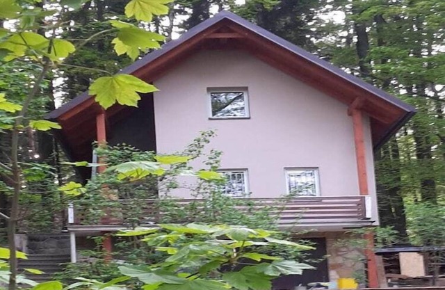 Holín Quiet Garden Holiday Home