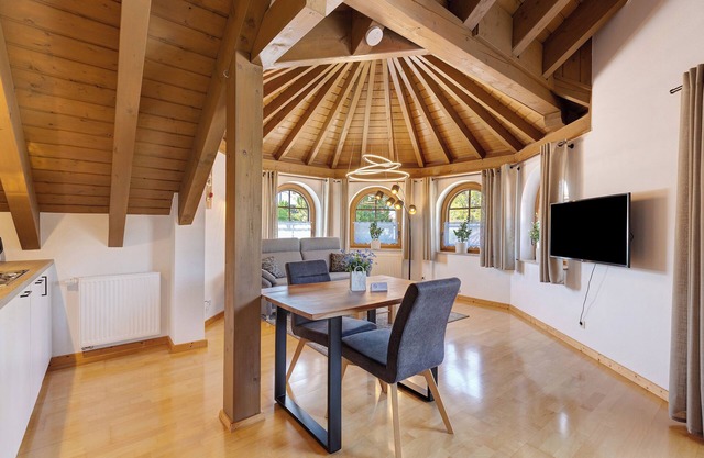 Holiday Apartment 'Dorfblick' with Balcony and Wi-Fi