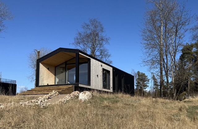 Holiday accommodation in the middle of nature in Knäred |SE02015