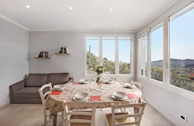 Holiday Apartment 'Madonna Della Neve' with Mountain View, Garden & Wi-Fi