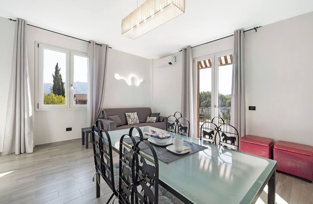 Holiday Apartment 'Cà de Anto' with Mountain View, Balcony & Wi-Fi