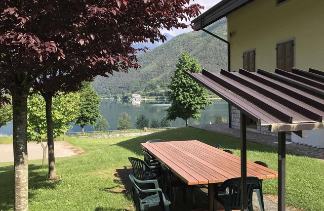 Holiday apartment with a view of the Ledrosse