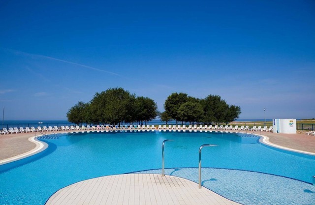 Holiday Apartment - 5 people, 37 m² living space, 1 bedroom, Internet/WIFI, Internet access