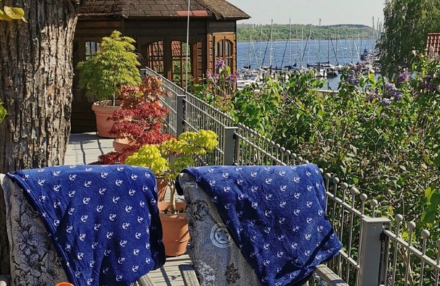 Holiday Apartment 'Ankerplatz In Lübeck' with Private Terrace and Wi-Fi