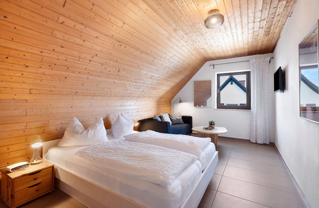 Holiday Apartment Ausguck Without Balcony with Lake View, Shared Terrace and Wi-Fi