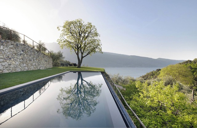 Holiday Apartment "Ca' Scaì Agrifugium Elià" with Lake View, Shared Pool and Wi-Fi