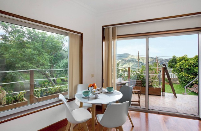 Holiday Apartment "Carmelo Y Carmela 2" with Mountain View, Private Terrace & Wi-Fi