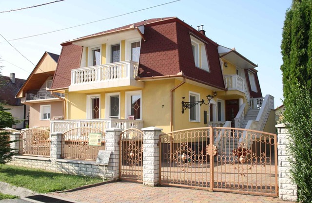 Holiday apartment close to the center only 500m from the thermal bath