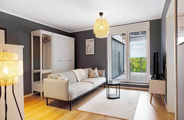 Holiday Apartment "B5" with Mountain View, Balcony & Wi-Fi