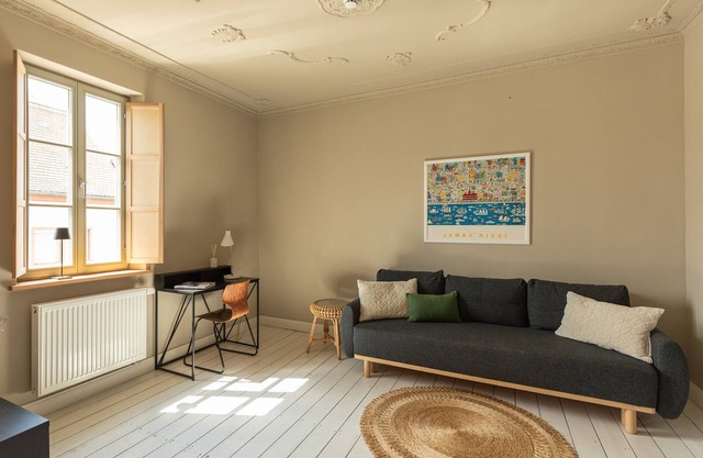 Holiday Apartment 'Eckhaus - Fireplace' with Shared Area (Courtyard) and Wi-Fi