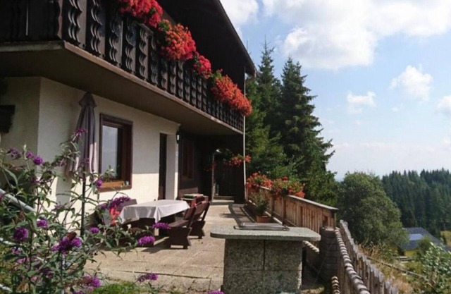 Holiday Apartment "Haus Weitblick 2" near Slopes with Private Terrace & Wi-Fi