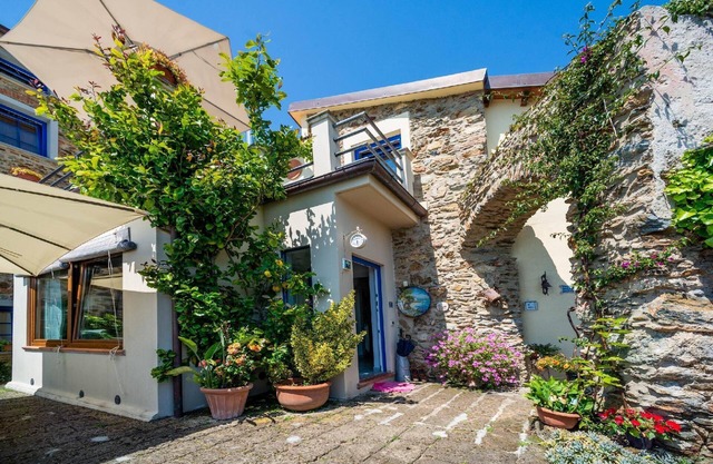 Holiday apartment Massa for 1 - 4 persons with 2 bedrooms - Holiday apartment