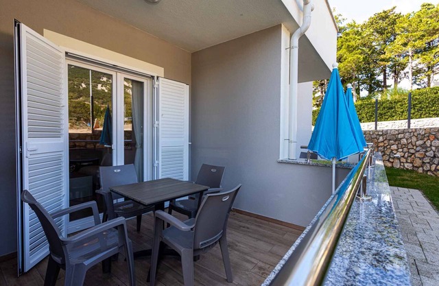 Holiday apartment mit Klimaanlage und Terrasse