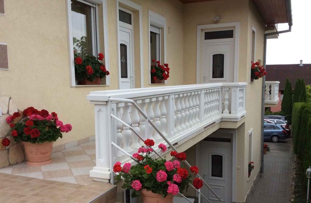 Holiday apartment only 300 m from the thermal bath with air conditioning
