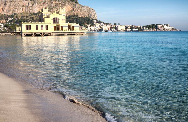 Holiday apartment Palermo for 1 - 4 persons with 2 bedrooms - Holiday apartment in one or multi-fami