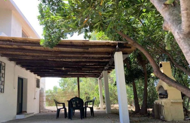 Holiday apartment with air conditioning, garden and terrace