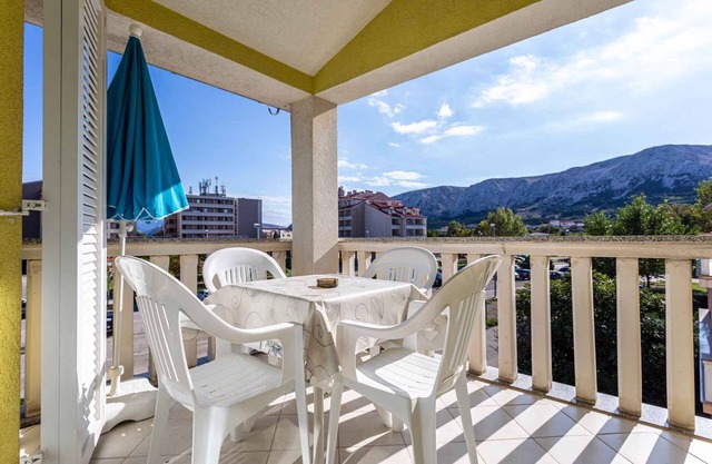 Holiday apartment with view of the mountains