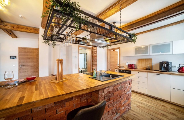 Holiday Apartment "Zum Borkenkäfer" with Shared Terrace & Wi-Fi