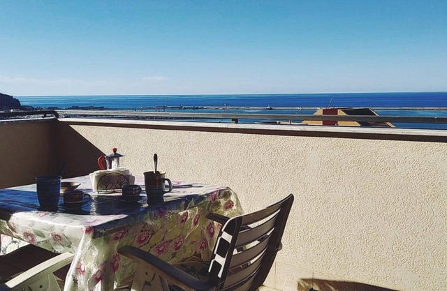 HOLIDAY BEPPE A TERMS IMERESE (PALERMO - SICILY)