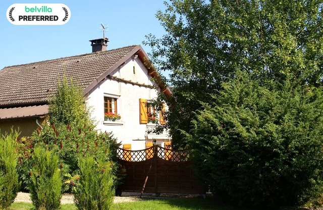 Holiday Home in La Chapelle with Garden