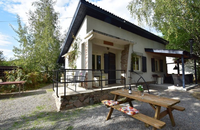 Holiday Home in Morvan near Narvau Gorges