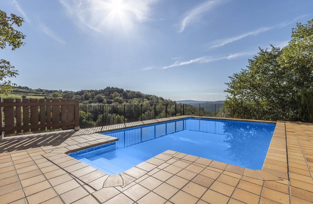Holiday Home 'Mas Vilardaga' with Mountain View, Wi-Fi and Air Conditioning