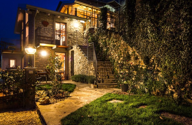 Holiday Home 'Appartamento Panoramico Como' with Lake View, Wi-Fi and Air Conditioning
