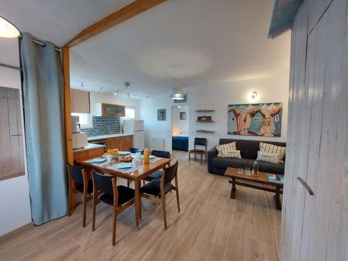 Holiday Home Charme de la Petite Bosse by Interhome