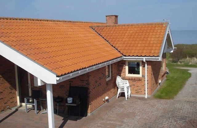 Holiday home directly to the beach located in beautiful countryside