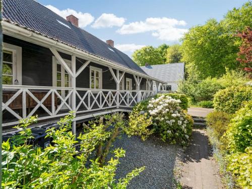 Holiday Home Ejnarine - 600m to the fjord by Interhome