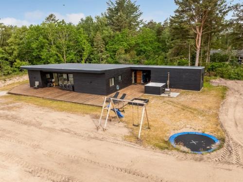 Holiday Home Florida - from the sea by Interhome