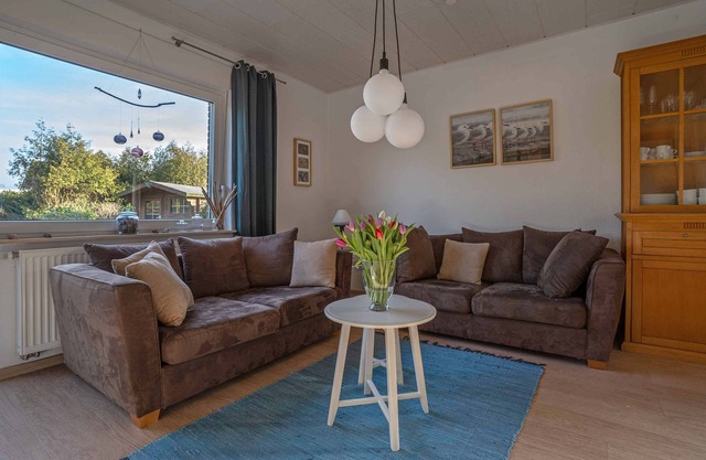 Holiday Home 'Haus Blauer Wacholder' with Private Terrace, Private Garden and Wi-Fi