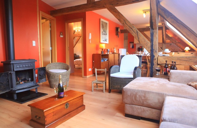 Holiday Home in CHIMAY, BBQ, 4 Bedrooms, 8 People, Nature