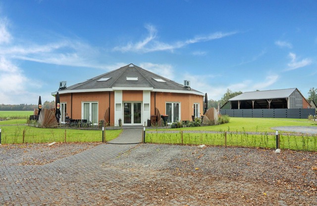 holiday home in Goirle with sauna