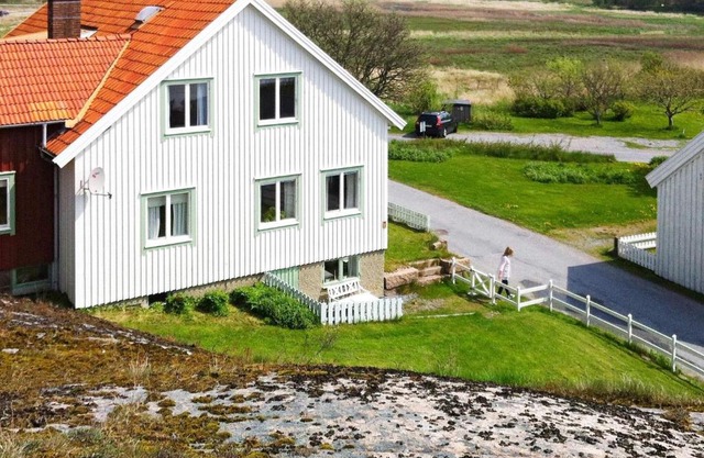 Holiday home in Hamburgsund 2