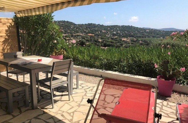 Holiday Home in La Croix-Valmer near Beaches