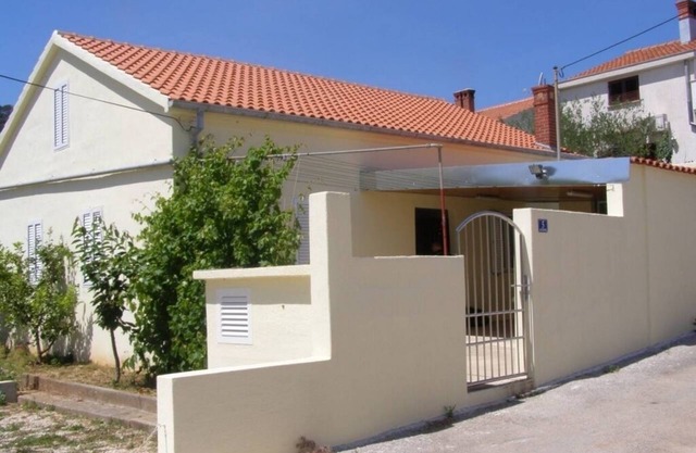 Holiday Home in Preko with Seaview, Terrace, Air condition, WIFI (4571-1)